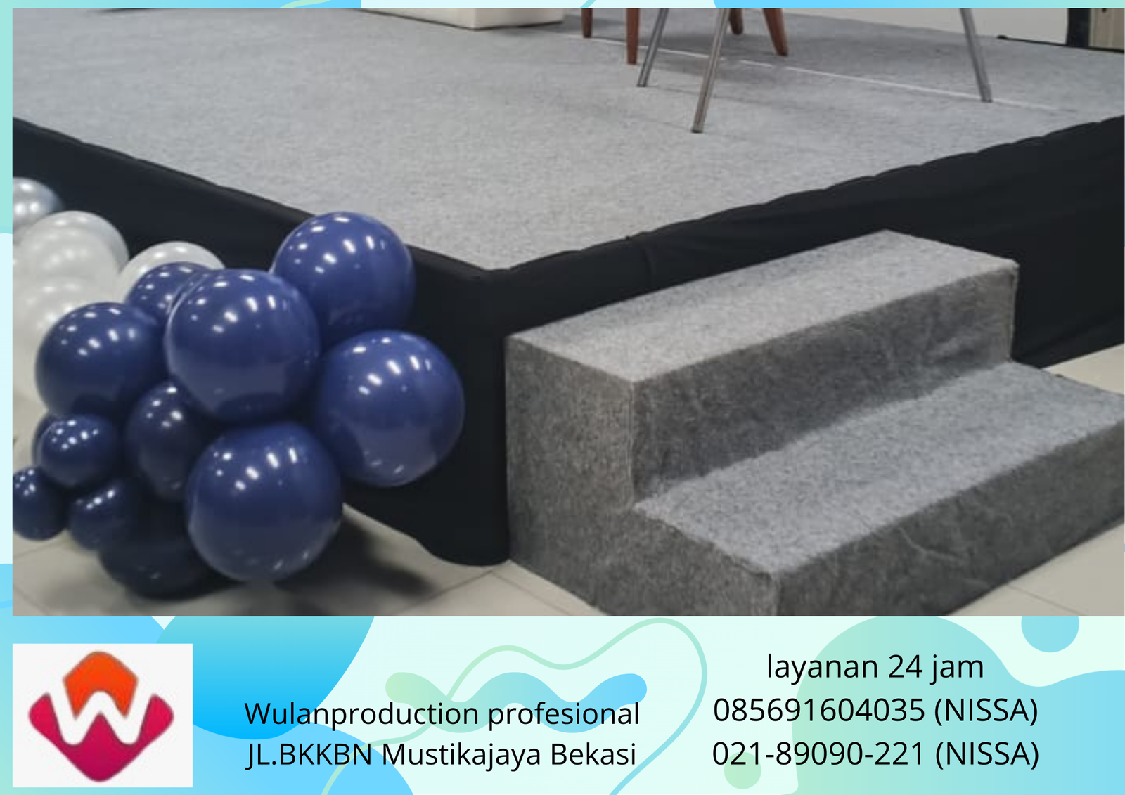 Rental Panggung Karpet Abu-Abu dan Meja Bulat Cover Jakarta