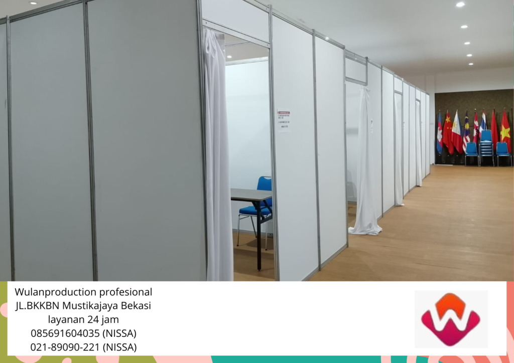 Rental Ruang Partisi Putih Tirai Kain Jakarta