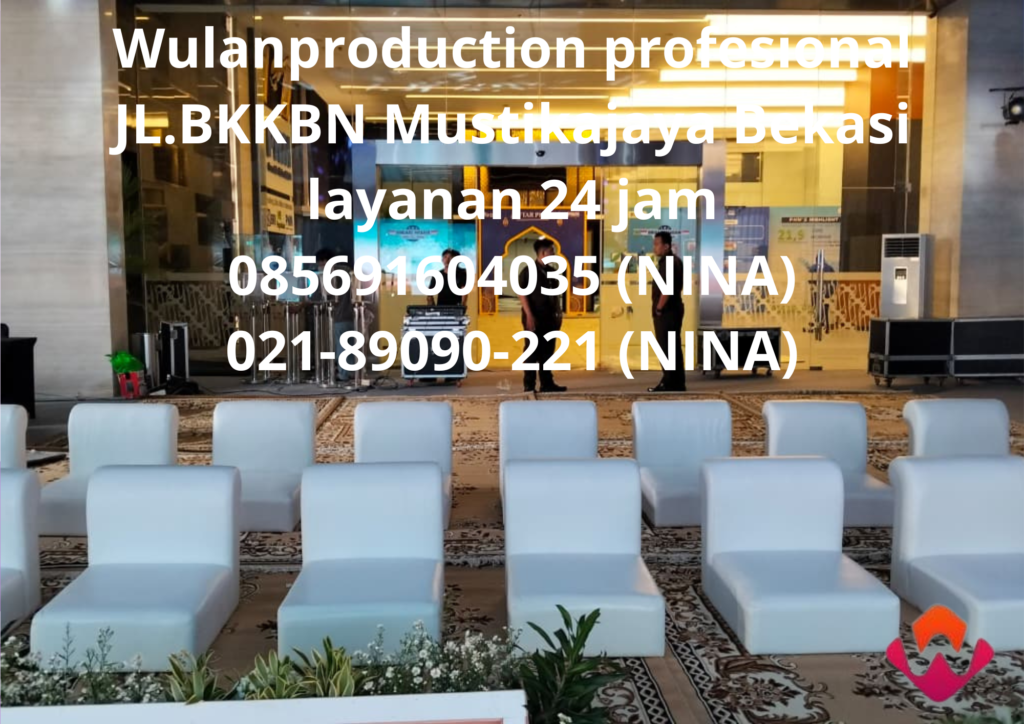 Sewa Sofa Type Lesehan Putih Desain Kotak Area Jakarta