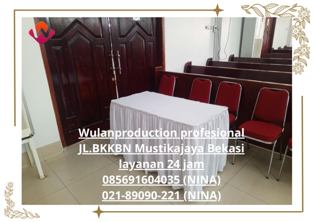 Sewa kursi futura cover putih Dan meja kotak taplak putih Jakarta 